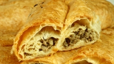 Kıymalı Kol Böreği Tarifi ve Malzemeleri