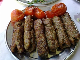 Kıyma Kebabı Tarifi ve Malzemeleri