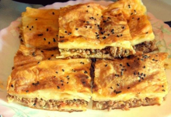 Sodalı Kıymalı Börek Tarifi ve Malzemeleri